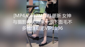 性感美女高挑完美身材，甜美颜神劲舞很卖力，性格非常开朗可爱