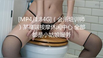 西安骚妇家里后入大叫受不了，可约