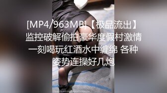 黑丝女仆露脸颜值很高的小少妇大秀激情3小时诱惑狼友，互动撩骚听指挥道具双插骚穴和菊花