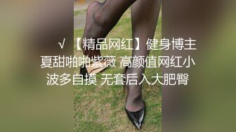 【TW厕拍】商场前景固定视角偷拍十几位年轻妹子围巾妹子爱了爱了 (2)