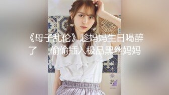 【自整理】Pornhub博主SexyandTiny  生日当天去朋友家 她藏在桌子下面吃屌 惊险刺激 最新高清视频合集【80V】 (49)